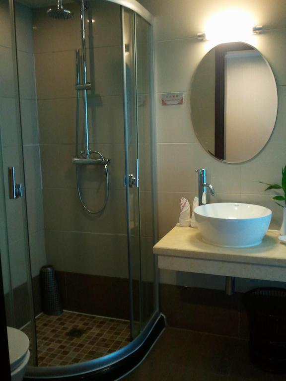 Lutianhua Hotel Chengdu Quarto foto