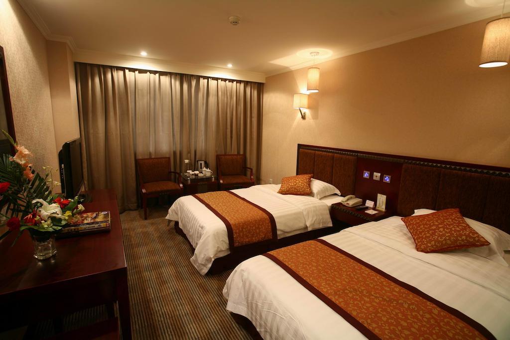 Lutianhua Hotel Chengdu Quarto foto